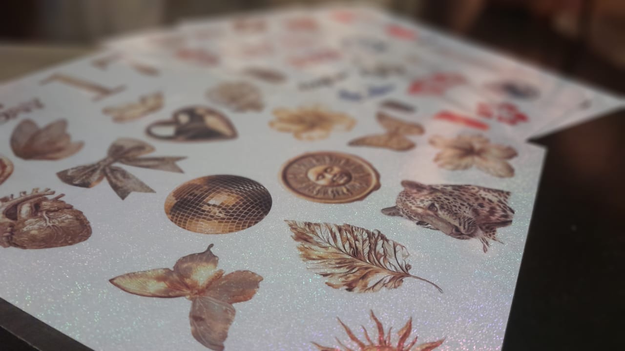 Etiquetas y Stickers